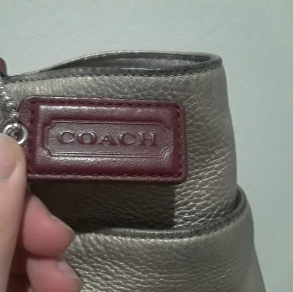 Coach purse - Picture 5 of 8